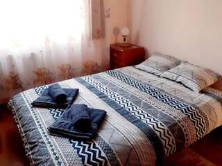 Проживание в семье Cozy room in Marasti Клуж-Напока Стандартный двухместный номер с 1 кроватью и общей ванной комнатой-17